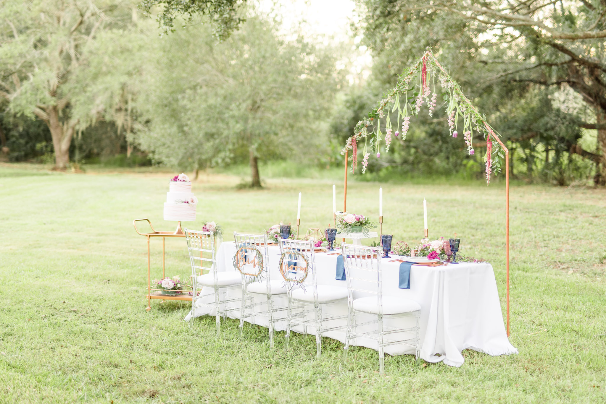 reception table at elopement