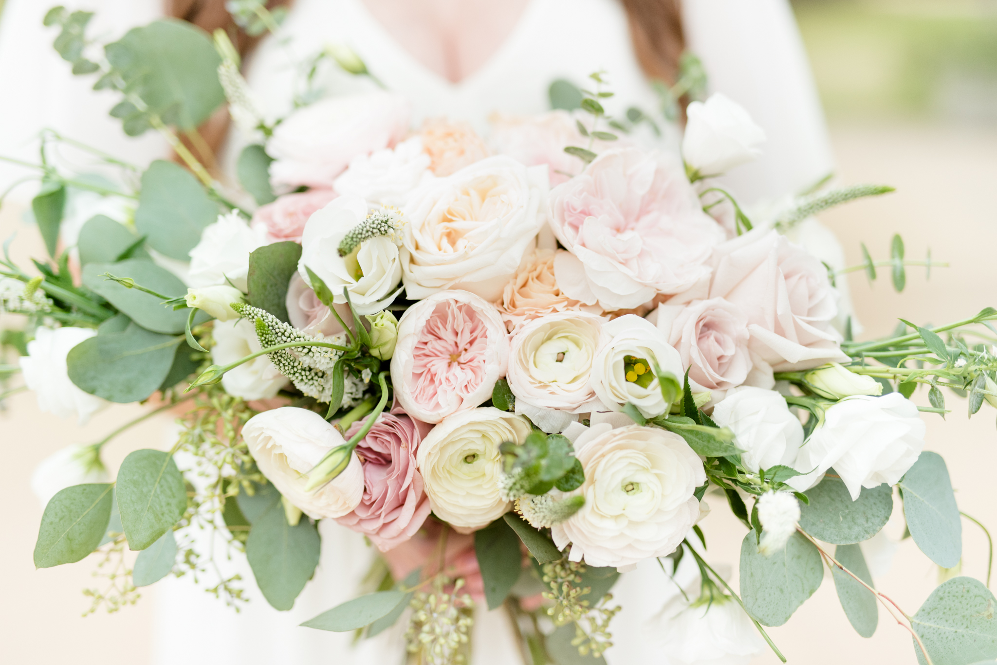 White and pink wedding bouquet.