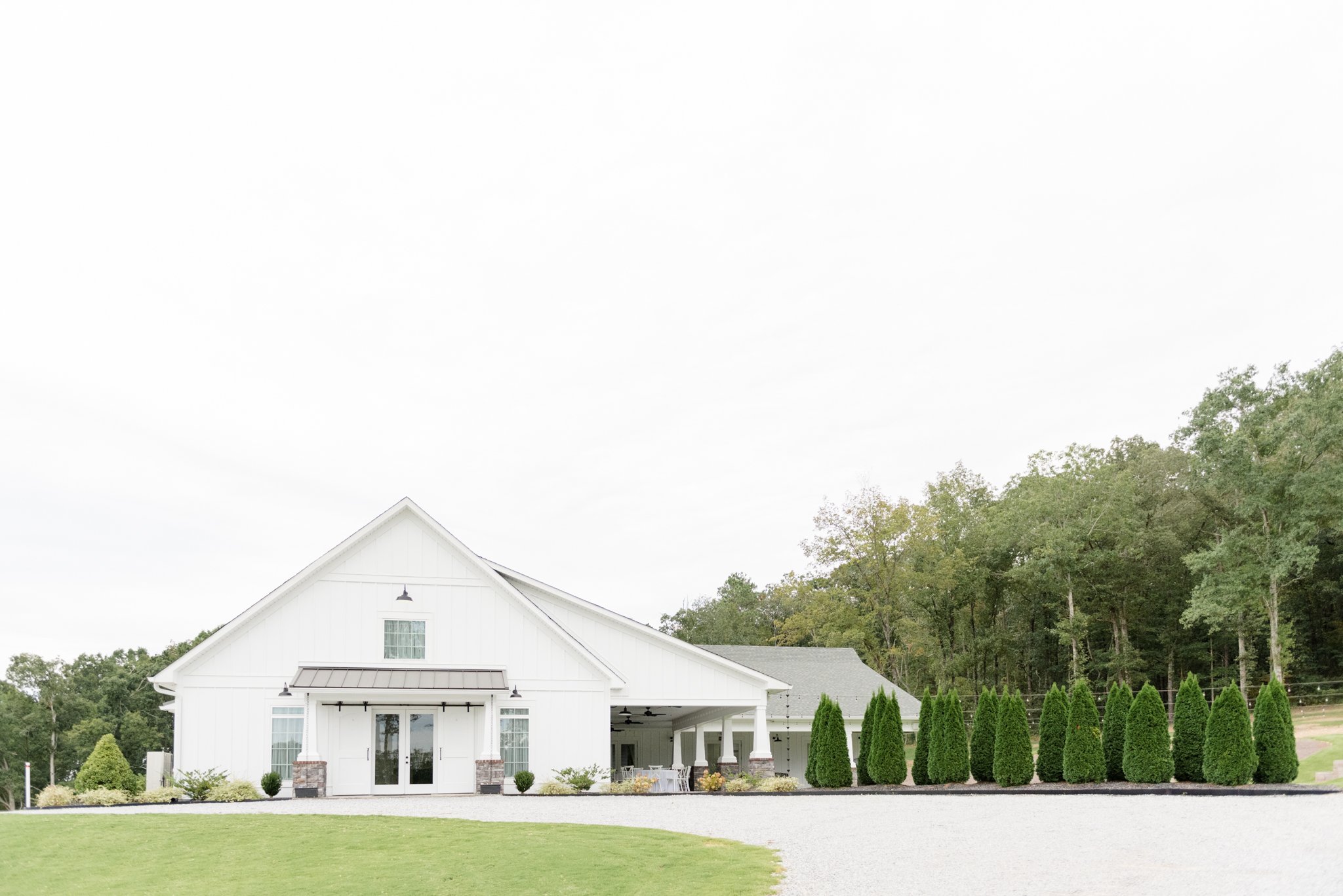 Farmhouse Alabama wedding venue